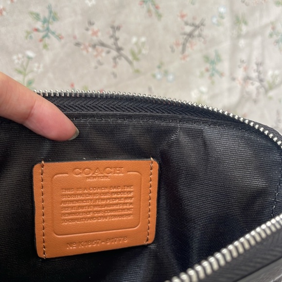 Coach X Disney Thumper Zip Wrislet Black Wallet - Picture 9 of 14